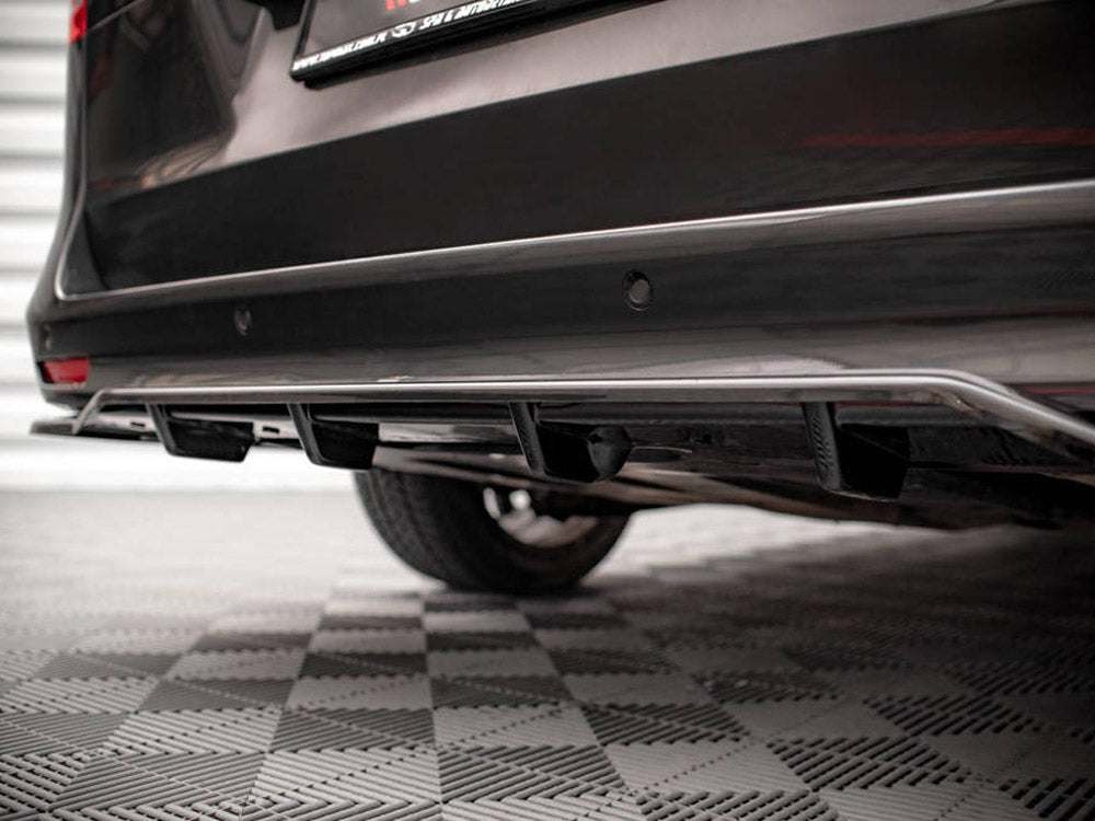 MAXTON DESIGN CENTRAL REAR SPLITTER (VERTICAL BARS) MERCEDES V-CLASS AMG-LINE W447 FACELIFT