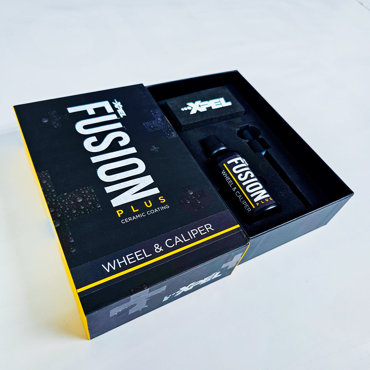 XPEL FUSION PLUS ™ WHEEL & CALIPER CERAMIC COATING (INCLUDES APPLICATION)