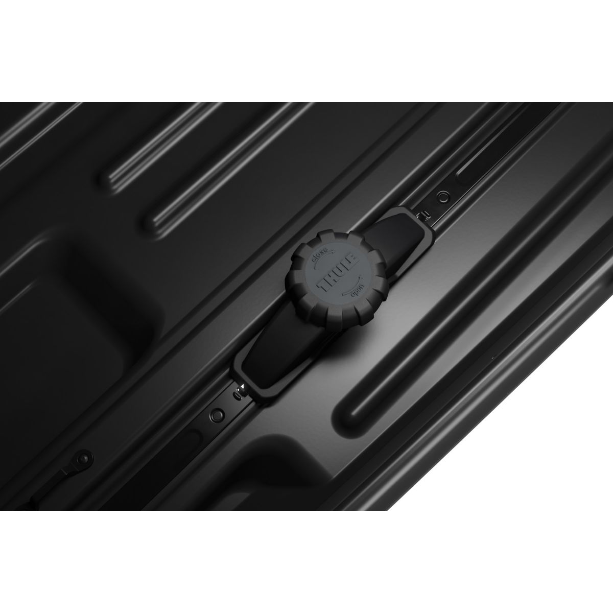 Thule Force XT L - Black Matte