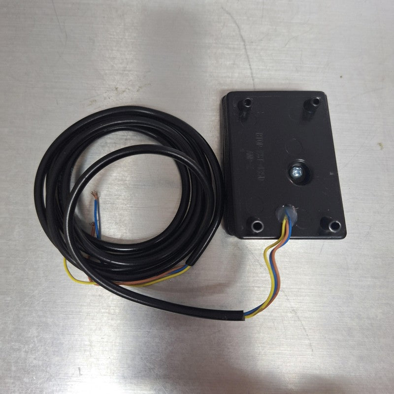 7.6 x 5.2cm F1 brakelight