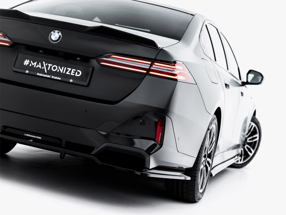 MAXTON DESIGN REAR SPLITTER V.1 BMW 5 / i5 M-PACK G60 / G61 — photo 5