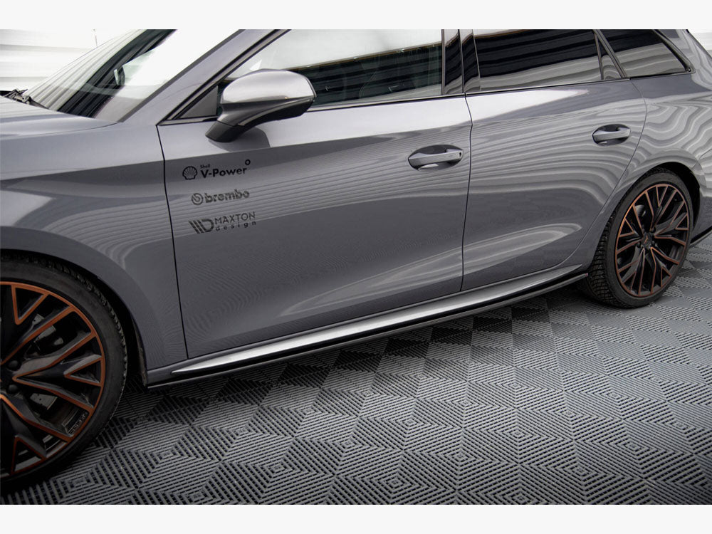 MAXTON DESIGN SIDE SKIRT DIFFUSERS V1 CUPRA LEON ST / HATCHBACK AERO MK1 FACELIFT — photo 3