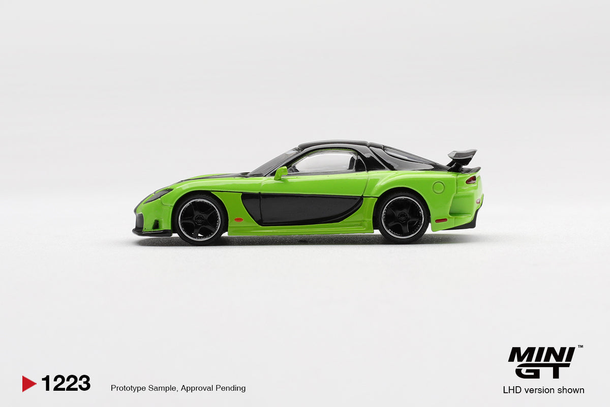 Mini GT – Mazda RX-7 Veilside Fortune7 Green – product view 2