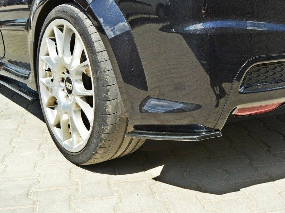 MAXTON DESIGN REAR SIDE SPLITTERS OPEL ASTRA H OPC / VXR — photo 2