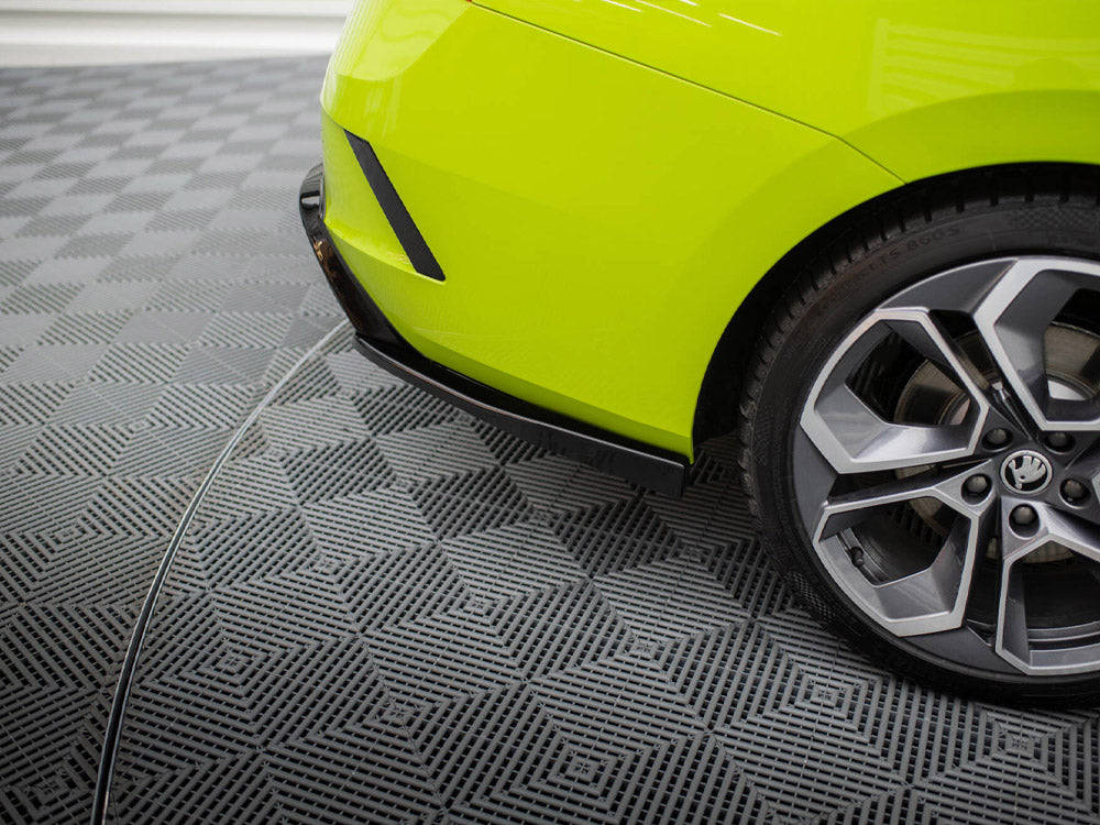 MAXTON DESIGN FULL BODY KIT SKODA OCTAVIA RS MK4 — photo 15