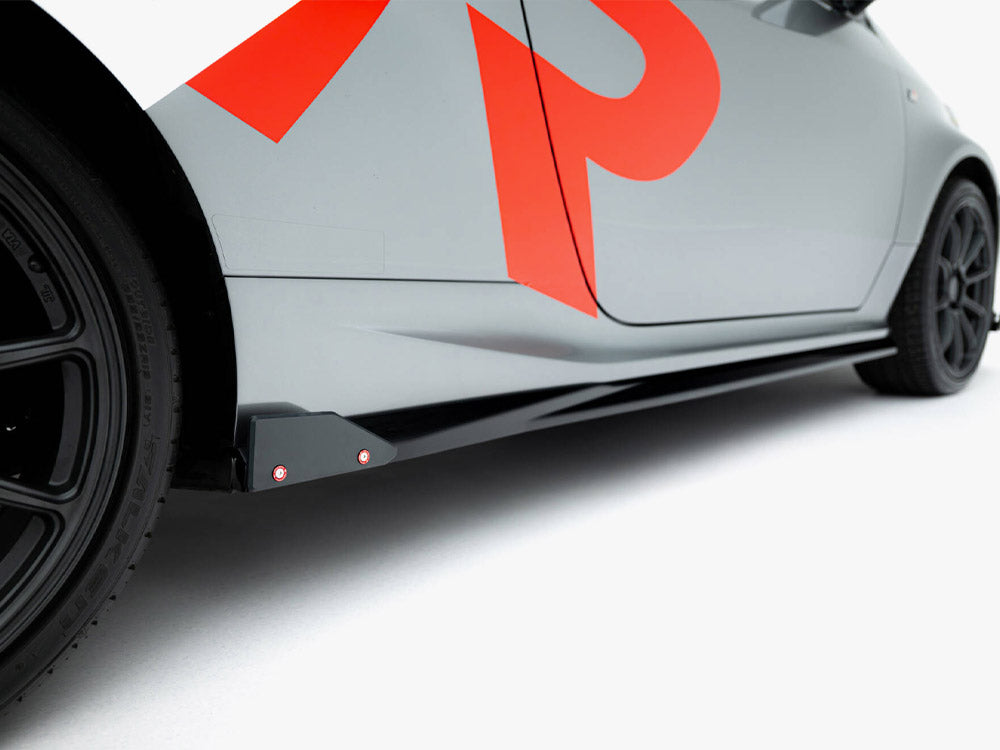 MAXTON DESIGN SIDE SKIRTS DIFFUSERS + FLAPS TOYOTA GR YARIS MK4 FACELIFT — photo 4