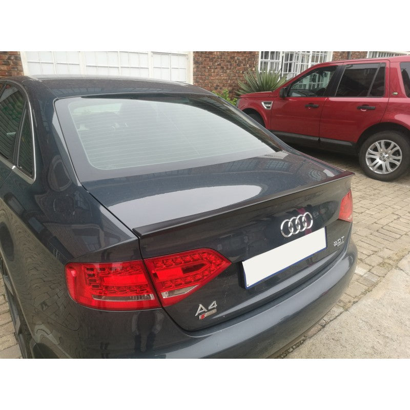 A4 B8 08-11 R-style boot spoiler