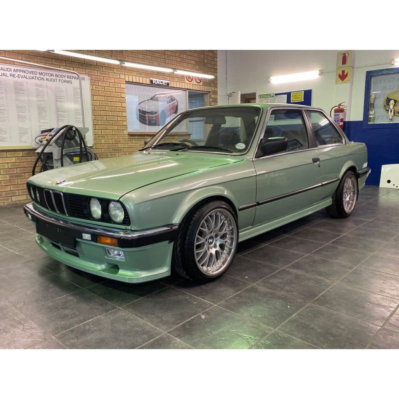 E30 Mtech 1 side skirt