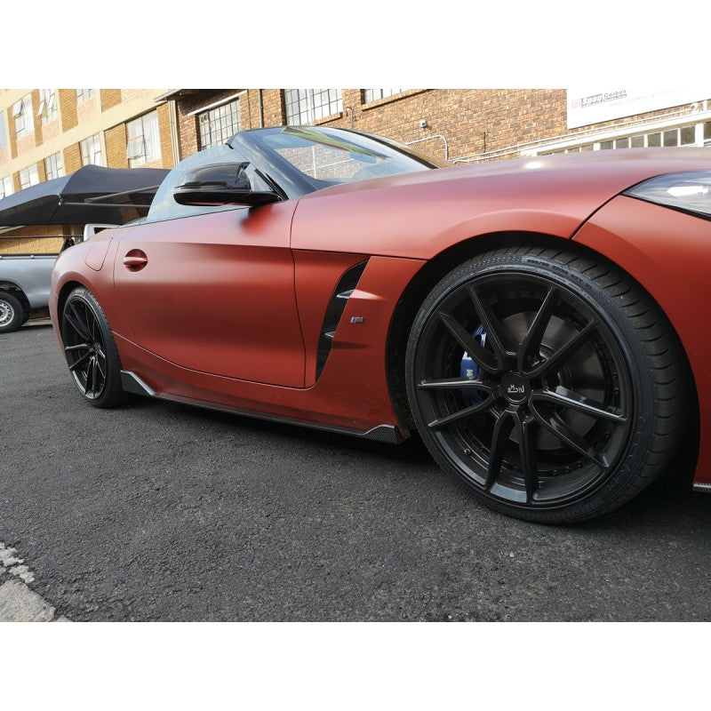 G29 Z4 carbon fiber mirror cover