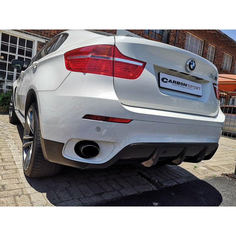 E71 X6 carbon fiber diffuser