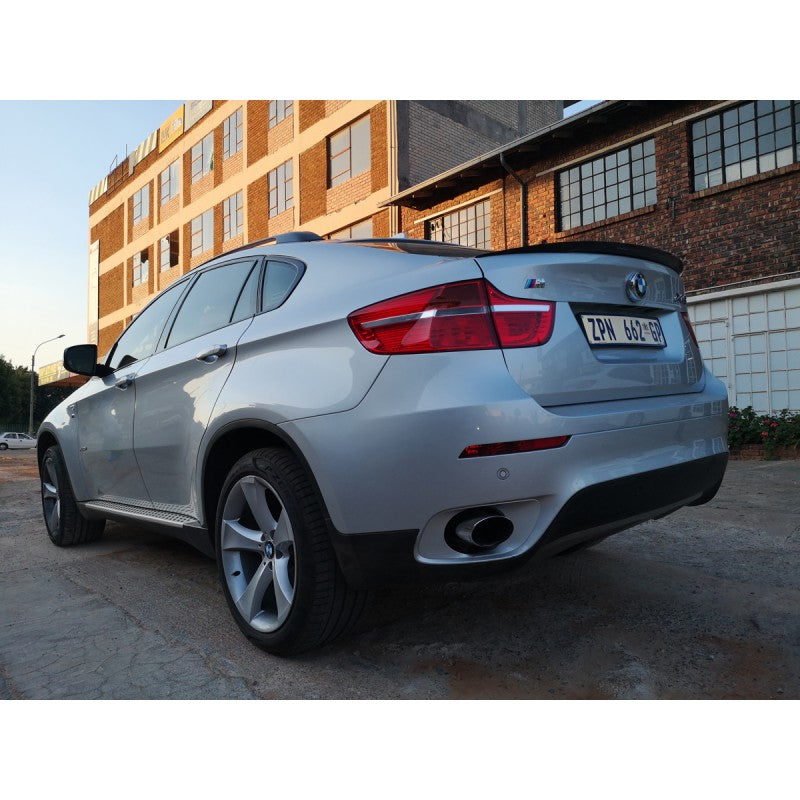 E71 X6 P style carbon fiber boot spoiler