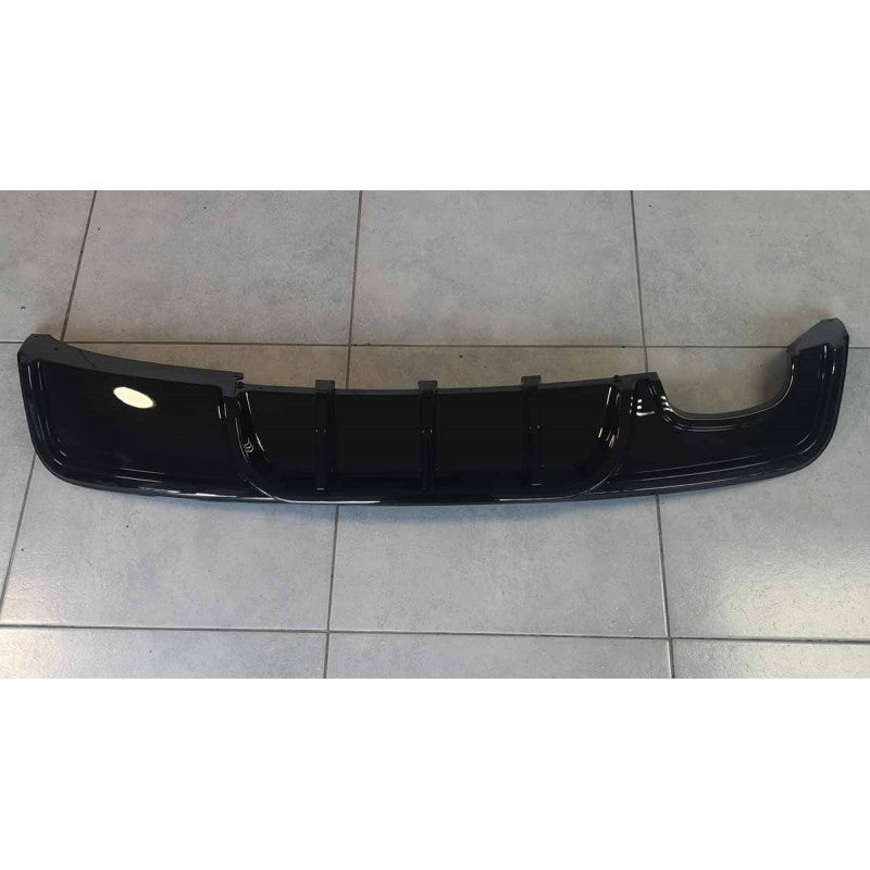 E82 Gloss black rear diffuser (aftermarket)