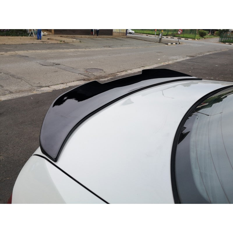 E90 PSM style boot spoiler