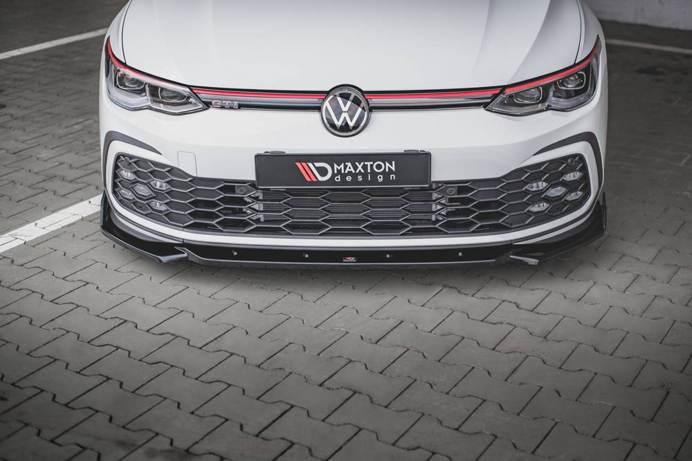 MAXTON DESIGN FRONT SPLITTER V.2 + FLAPS VOLKSWAGEN GOLF 8 GTI / R-LINE
