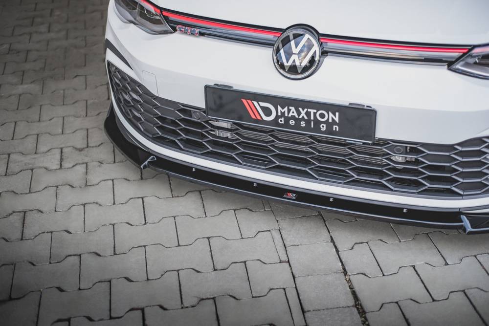 MAXTON DESIGN FRONT SPLITTER V.3 + FLAPS VOLKSWAGEN GOLF 8 GTI / R-LINE