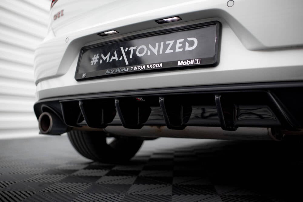 MAXTON DESIGN REAR VALANCE VW GOLF VII GTI FACELIFT