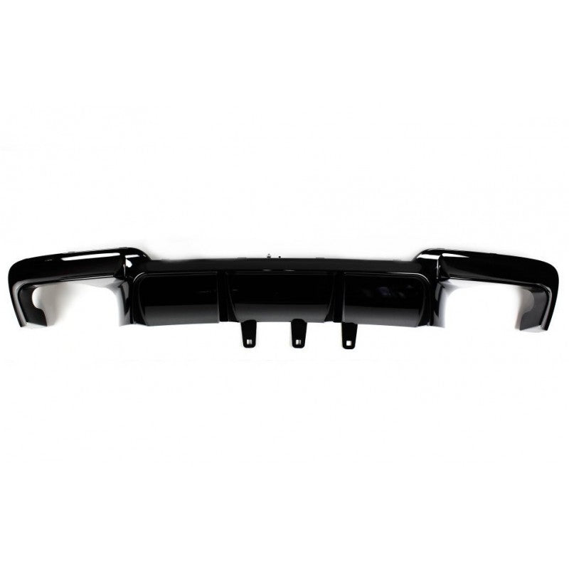 F10 M5 DTM-style gloss black rear diffuser