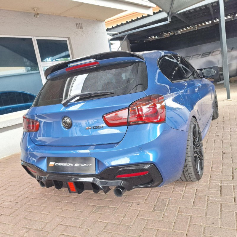 F20 LCI Mtech 16-18 F1-style diffuser with LED brakelight 0--0