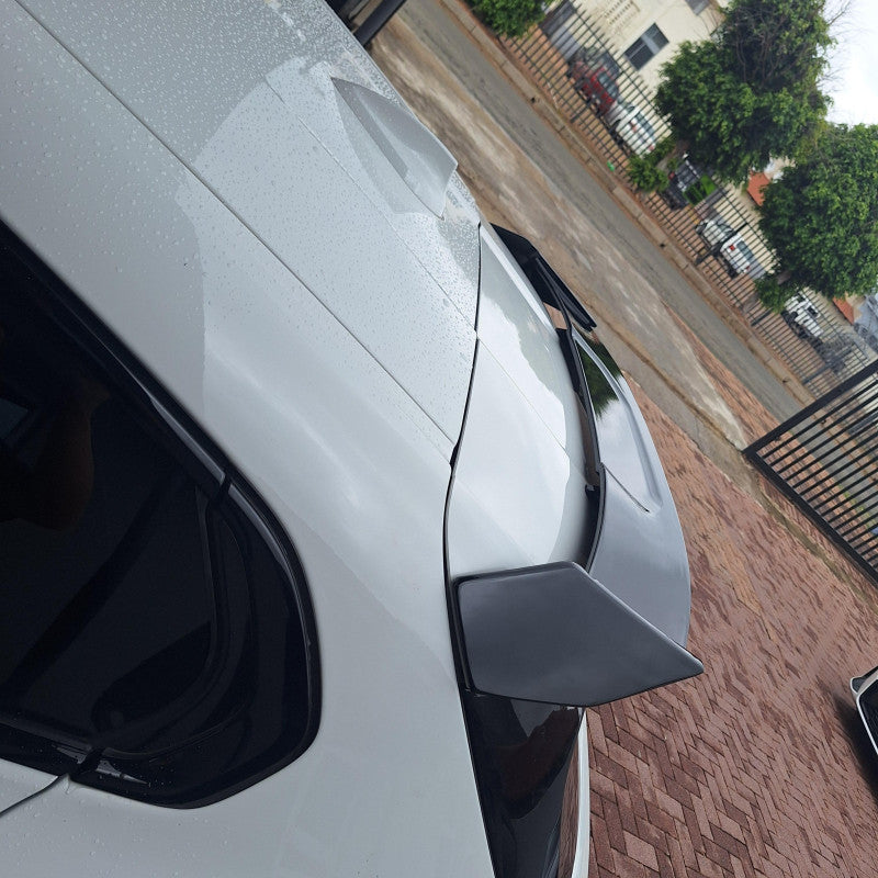 F40 non sport MP style roof spoiler