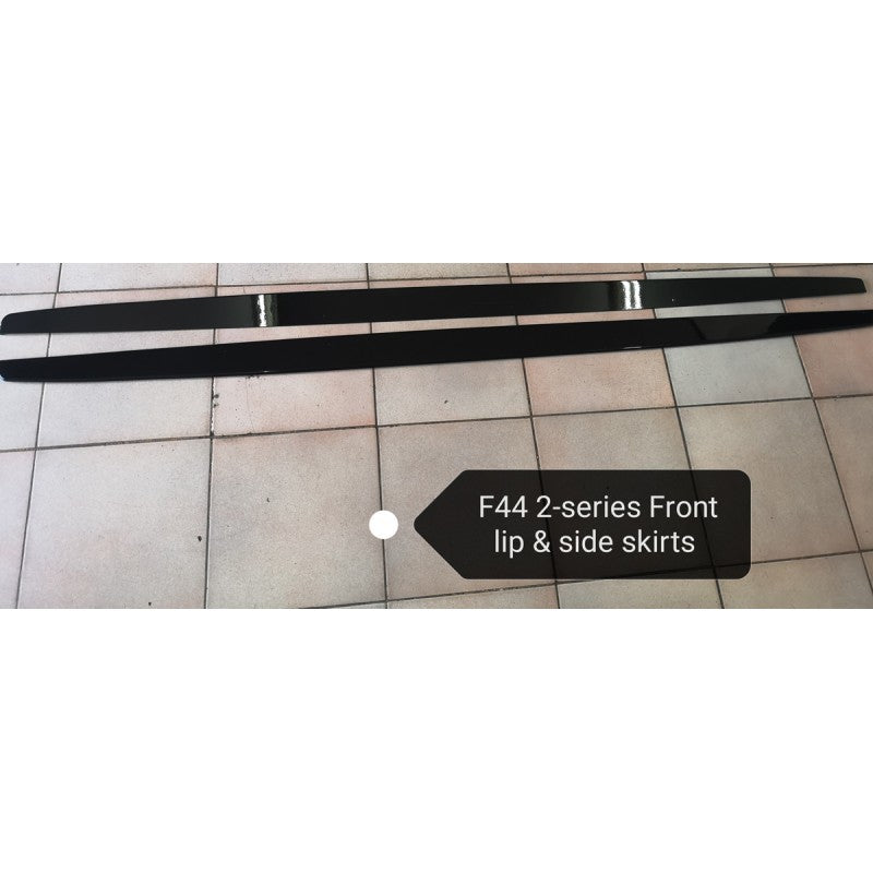 F44 19+ side skirt extension
