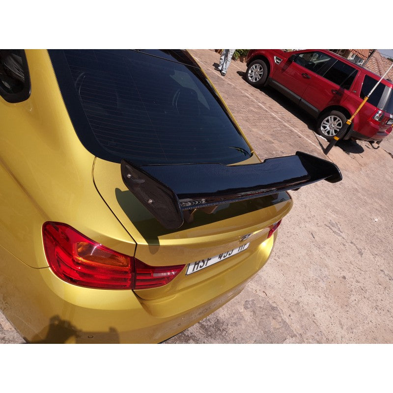 F80 M3 / F80 M4 GTS-style carbon fiber wing