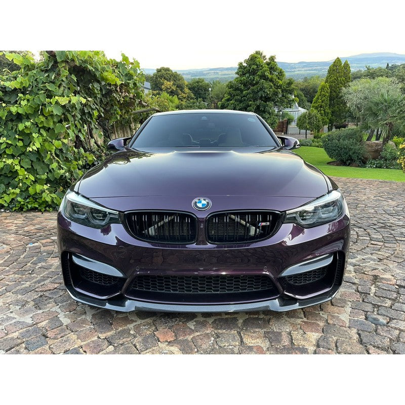 F80 M3 / F82 M4 CS style carbon fiber front lip