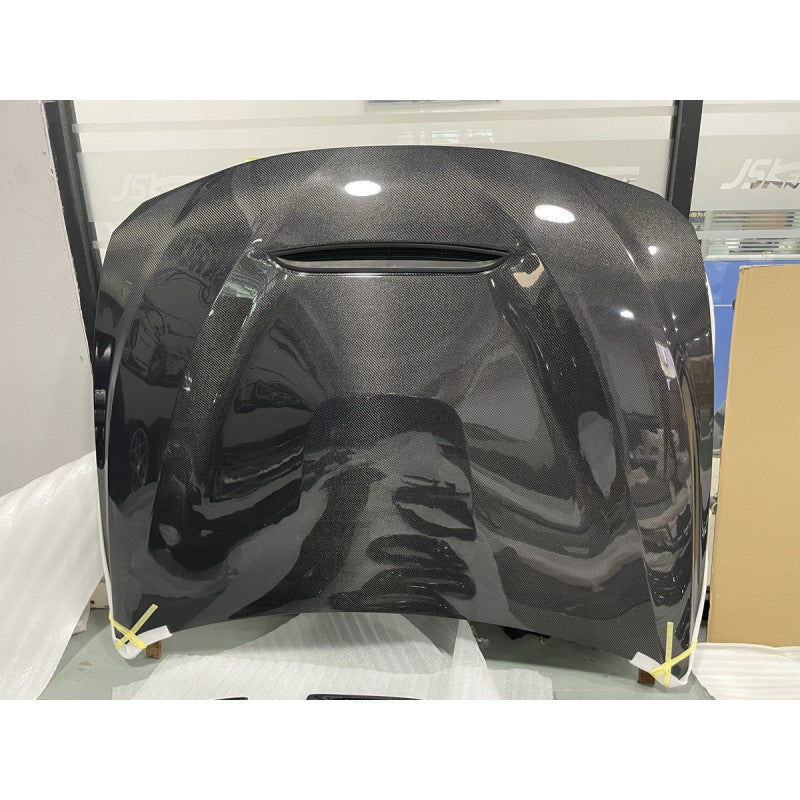 F80 M3 / F82 M4 GTS style carbon fiber bonnet