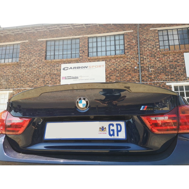 F82 M4 MP style carbon fiber boot spoiler