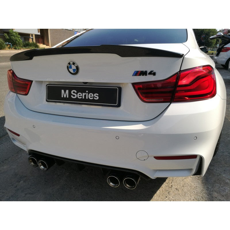 F82 M4 MP style carbon fiber boot spoiler