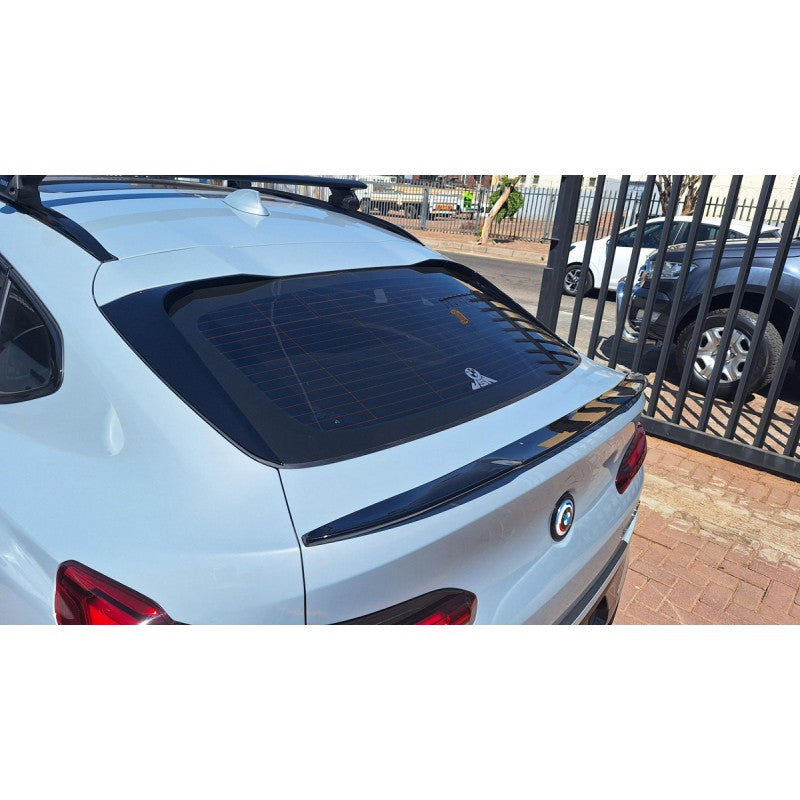 G02 X4 CS style boot spoiler