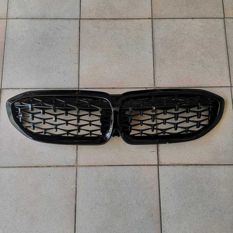 G20 Diamond grille (full gloss black)