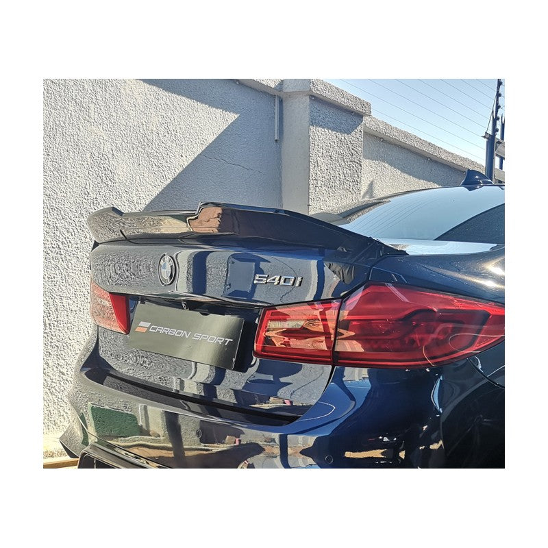G30 F90 PSM style boot spoiler