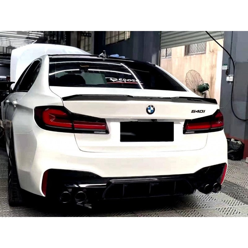 G30 Pro style boot spoiler