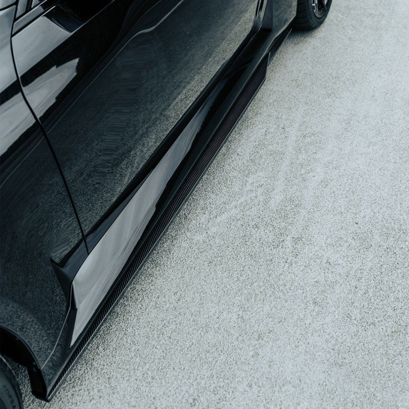 G87 M2 MHC style carbon fiber side skirt