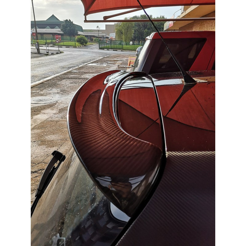 Golf 5 GTI OS-Style carbon fiber roof spoiler