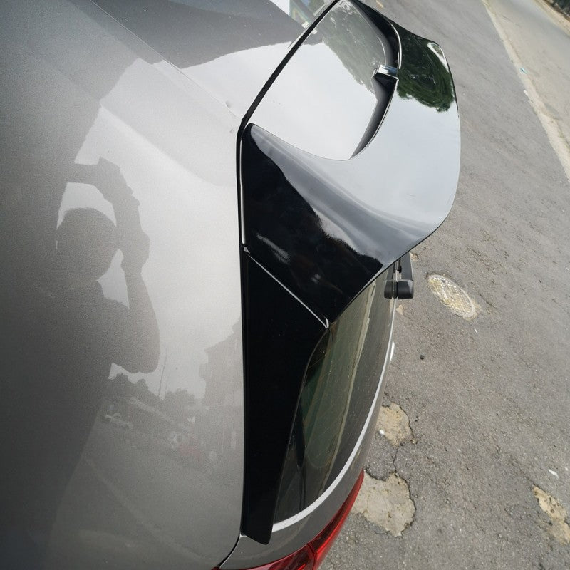 Golf 7 GTI Clubsport style roof spoiler