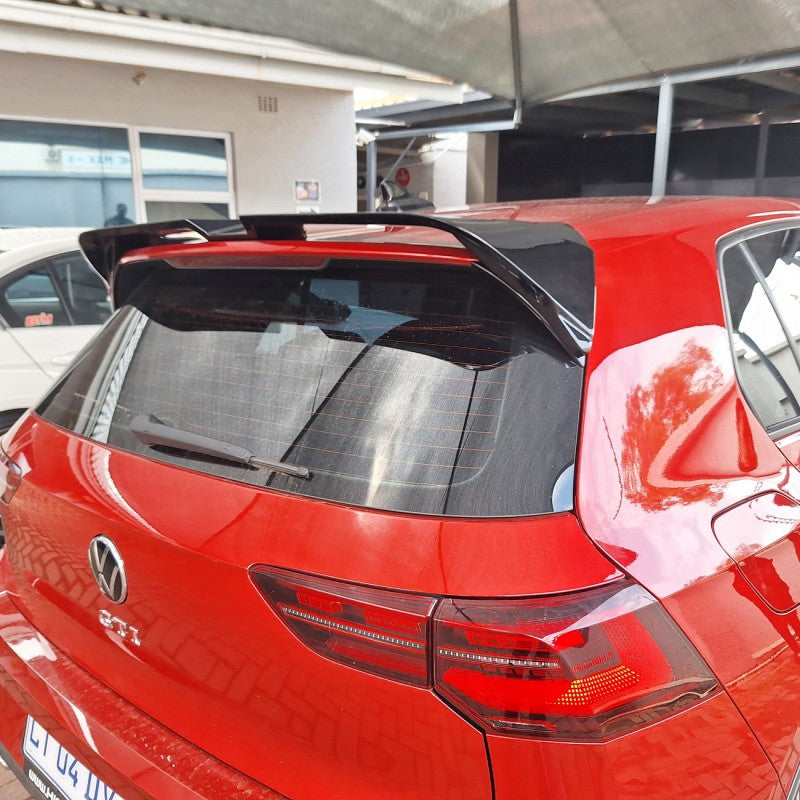 Golf 8 GTI OTG style roof spoiler