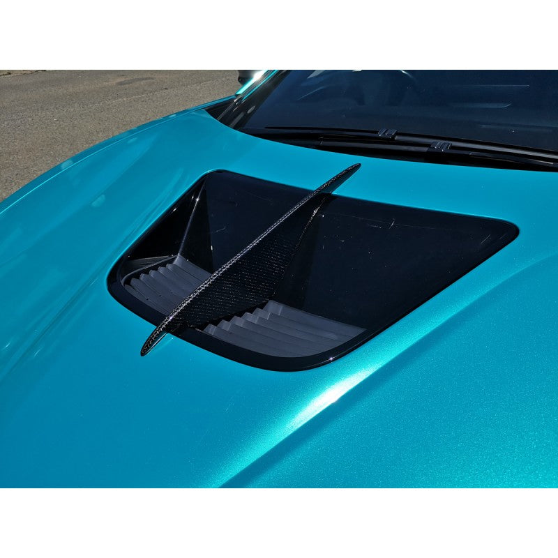I8 Z-style carbon fiber bonnet trim