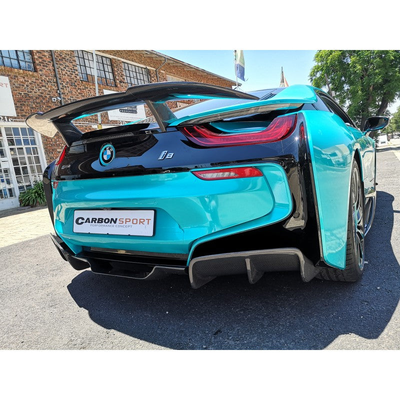 I8 Z-style carbon fiber rear diffuser (3pcs)