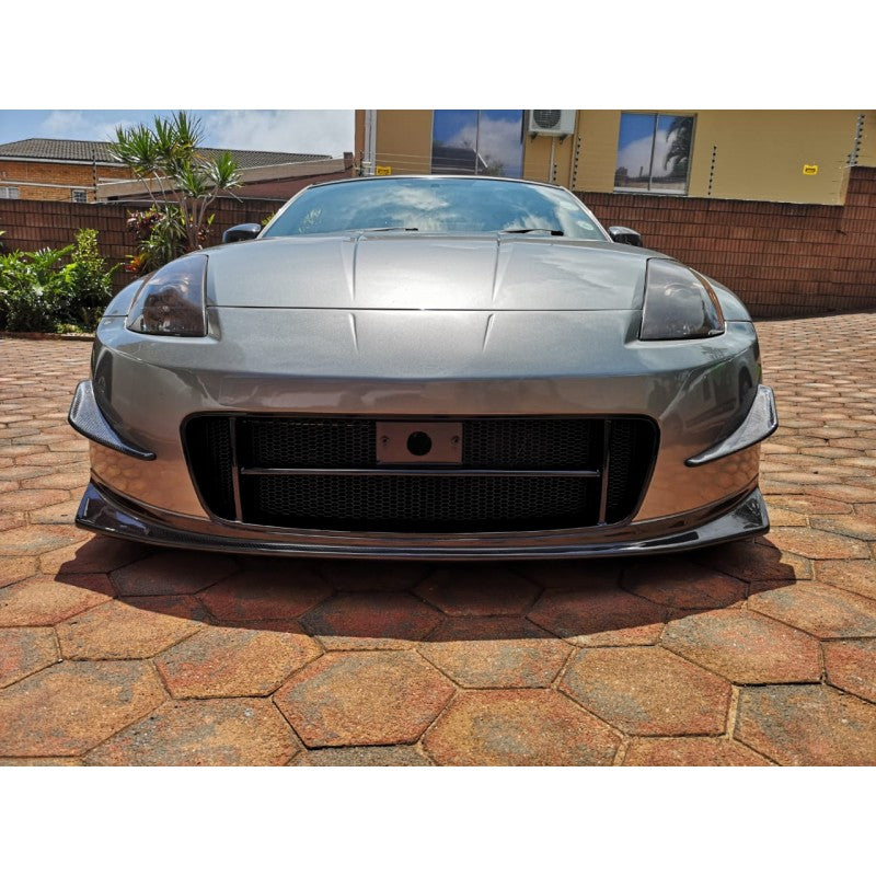 Nissan 350Z Nismo V2 style front bumper w/carbon lip & canards