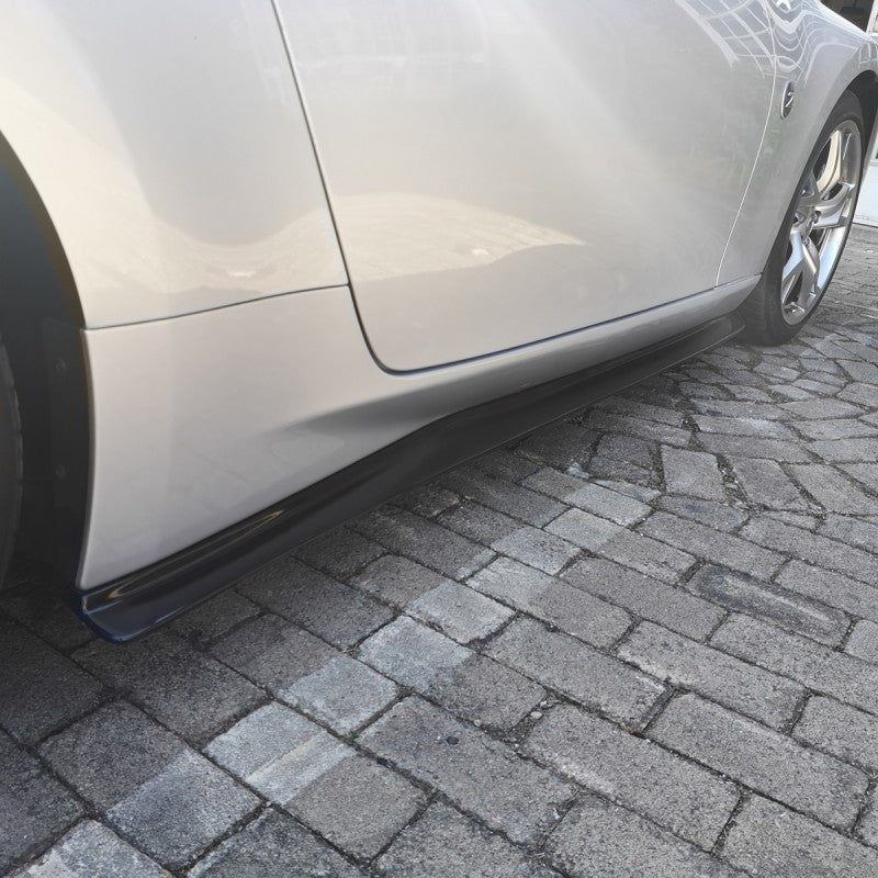 Nissan 370Z side skirt extension