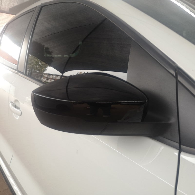 Polo 6C / 6R 10-17 gloss black mirror cover