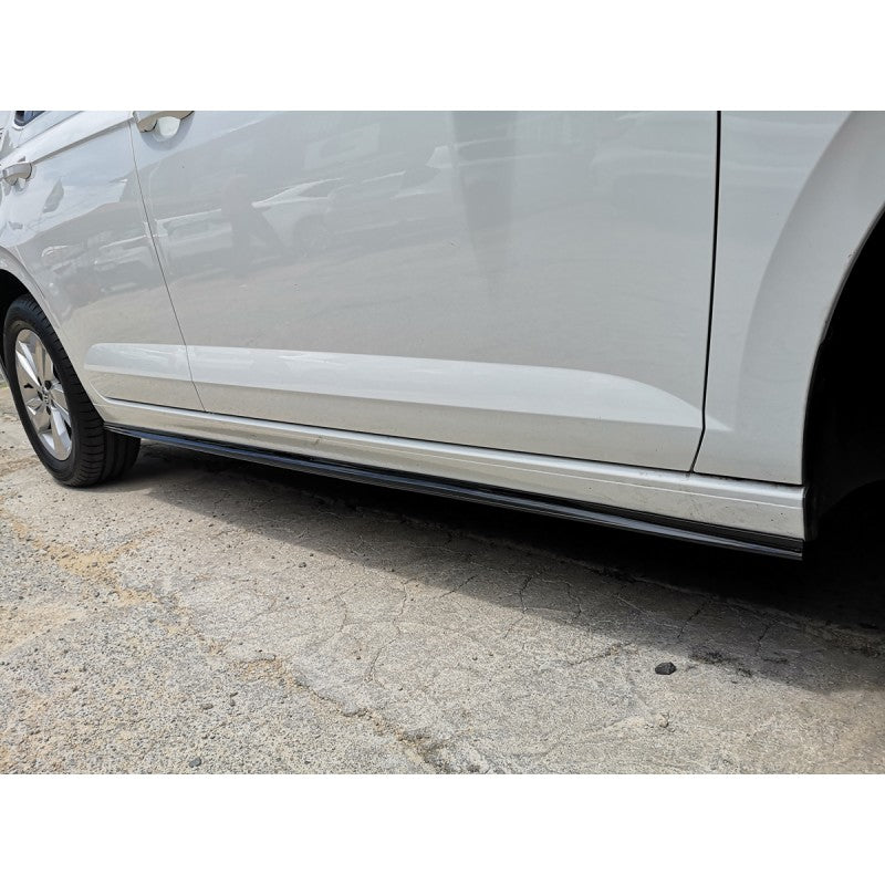Polo 8 side skirt