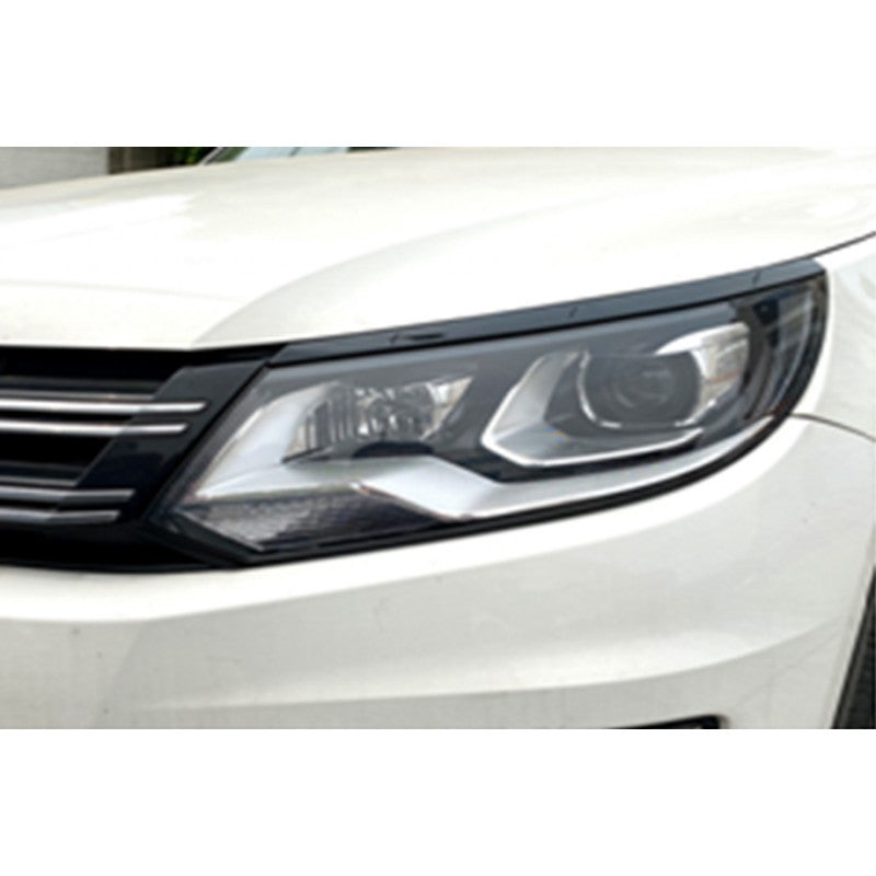 VW Tiguan 11-16 eyelid