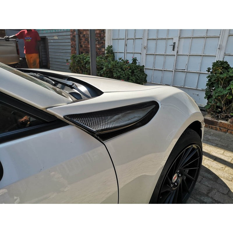 Toyota FT86 carbon fiber fender cover