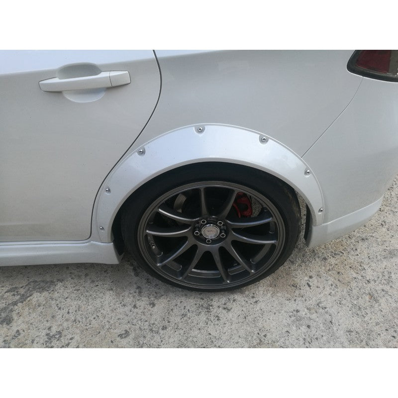 Universal fender flare wheel arch