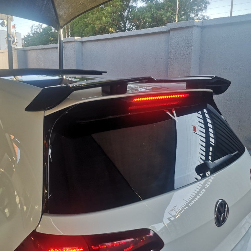 Universal Razor style hatchback roof spoiler
