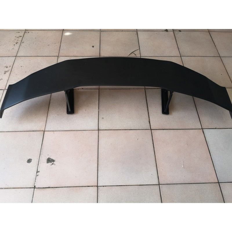 Universal W204 V style gt wing
