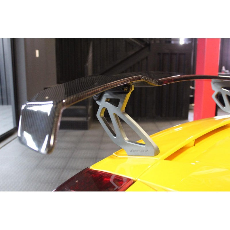 V style carbon fiber GT wing