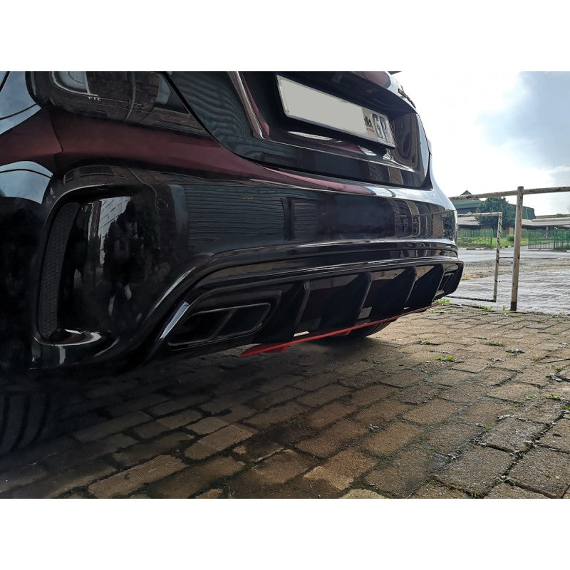 W176 A45 rear diffuser w/tailpipe (Red)